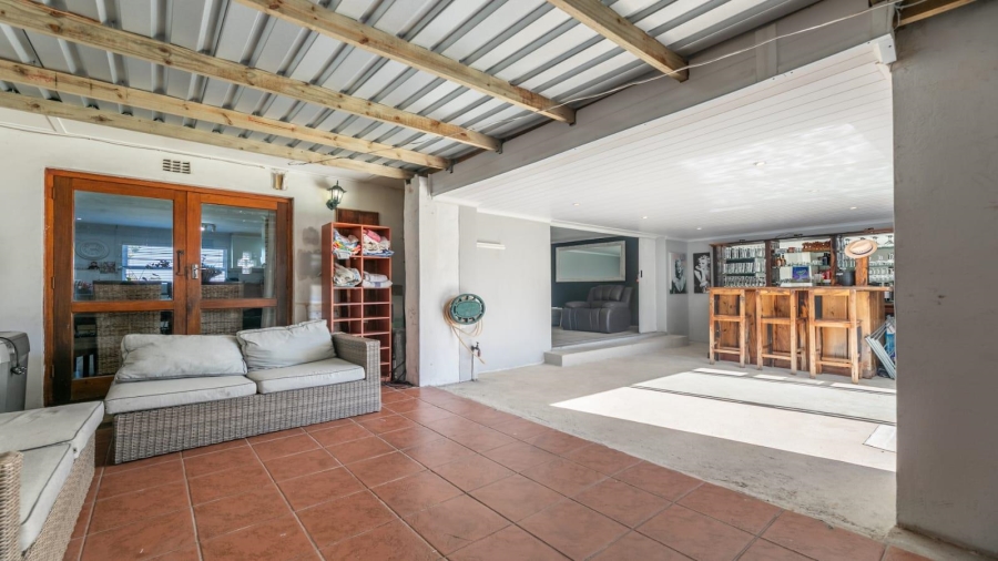 To Let 3 Bedroom Property for Rent in Edgemead Western Cape